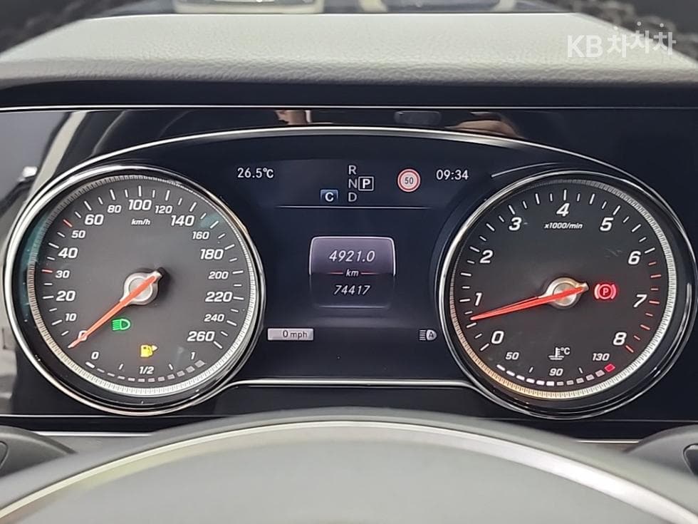 Mercedes-Benz Нов E-КласE200 Авангард W214 - 6