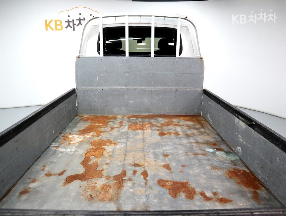 Kia Bongo 3 (light truck)1 Ton Extra Long Double Cab CRDi Luxury - 5