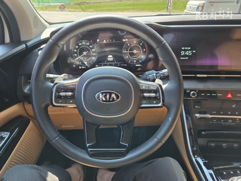Kia Carnival 4th generationD2.2 9-seater Noblesse - 12