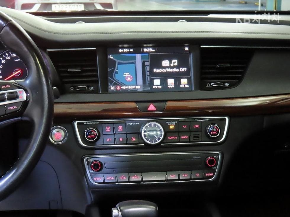 Kia All New K73.0 LPi Prestige - 11