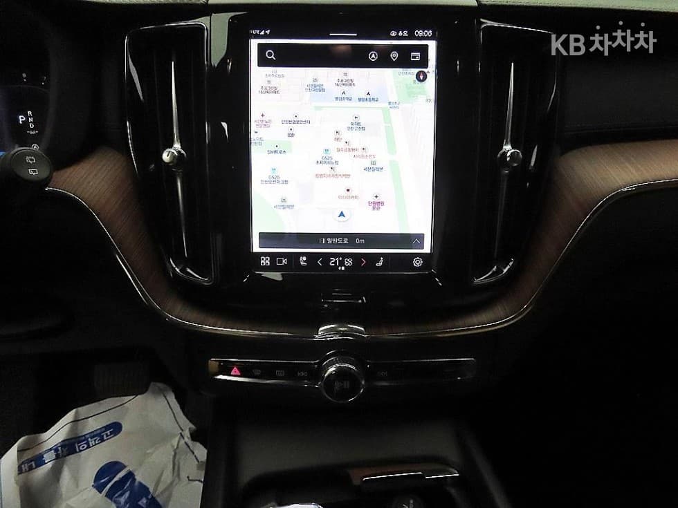 Volvo XC60 Второ поколениеB5 Ultra Bright - 13
