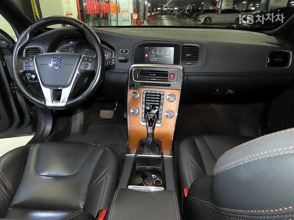 Volvo V60 CCD4 - 10