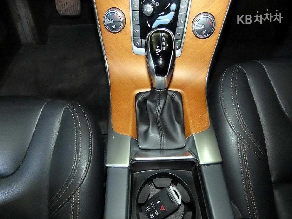Volvo V60 CCD4 - 12