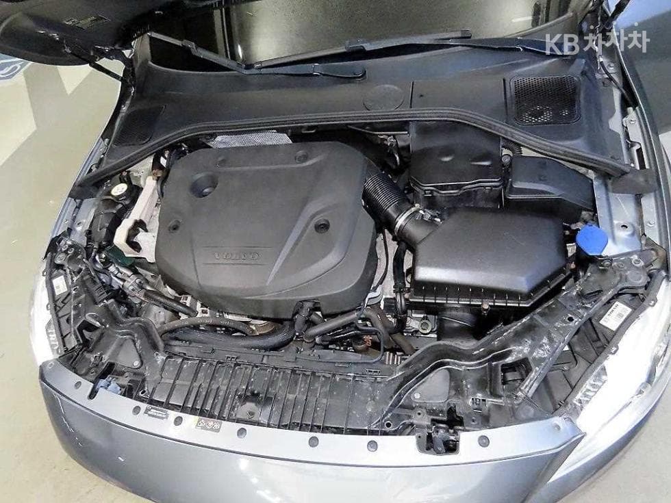 Volvo V60 CCD4 - 19