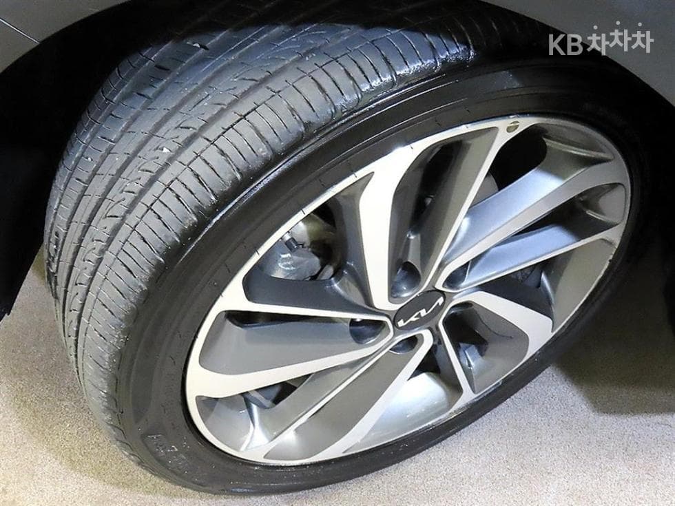 Киа Ниро1.6 Noblesse - 20