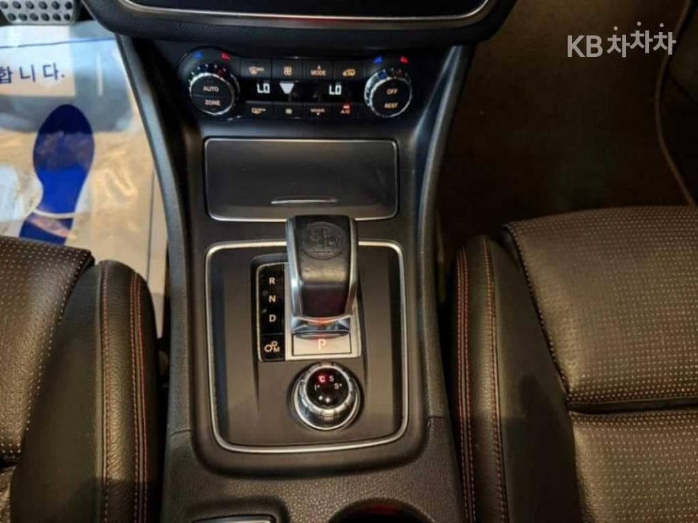 Mercedes-Benz CLA클래스CLA45AMG 4Matic C117 - 12