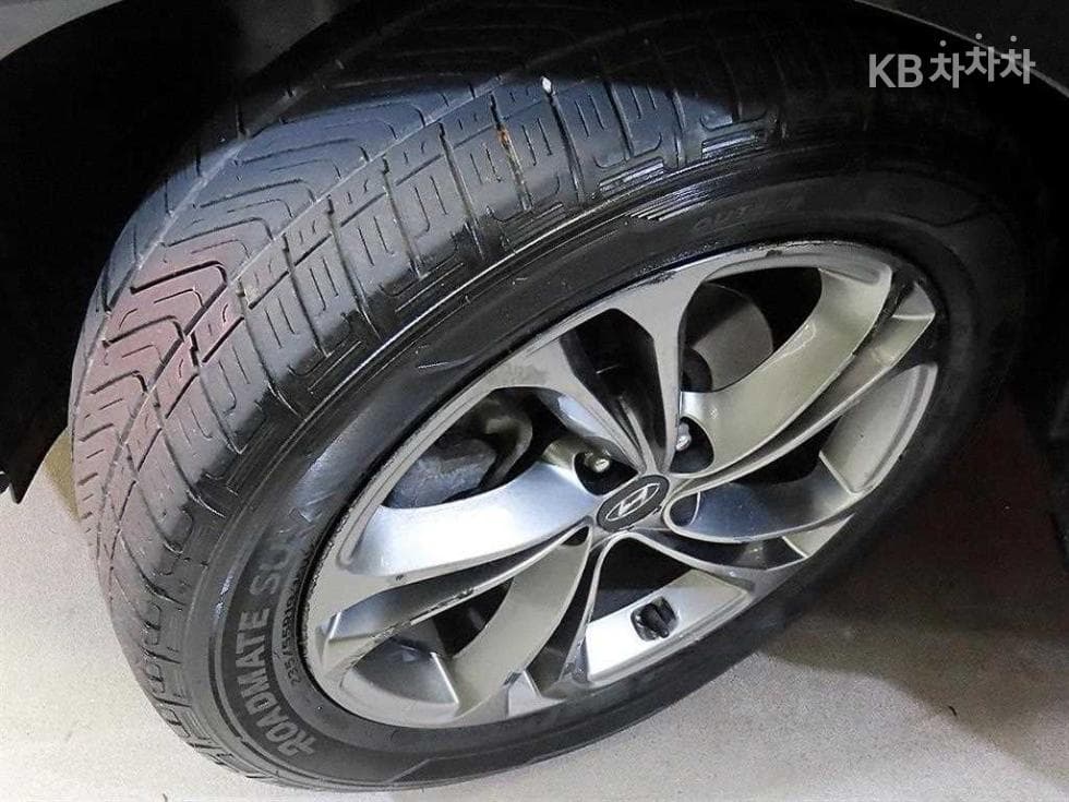 Хюндай Санта Фе TMДизел 2.0 2WD Inspiration - 20