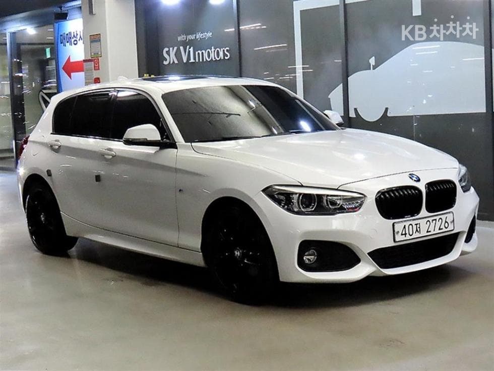 BMW New1시리즈 118d 스포츠 Standard - Image 1
