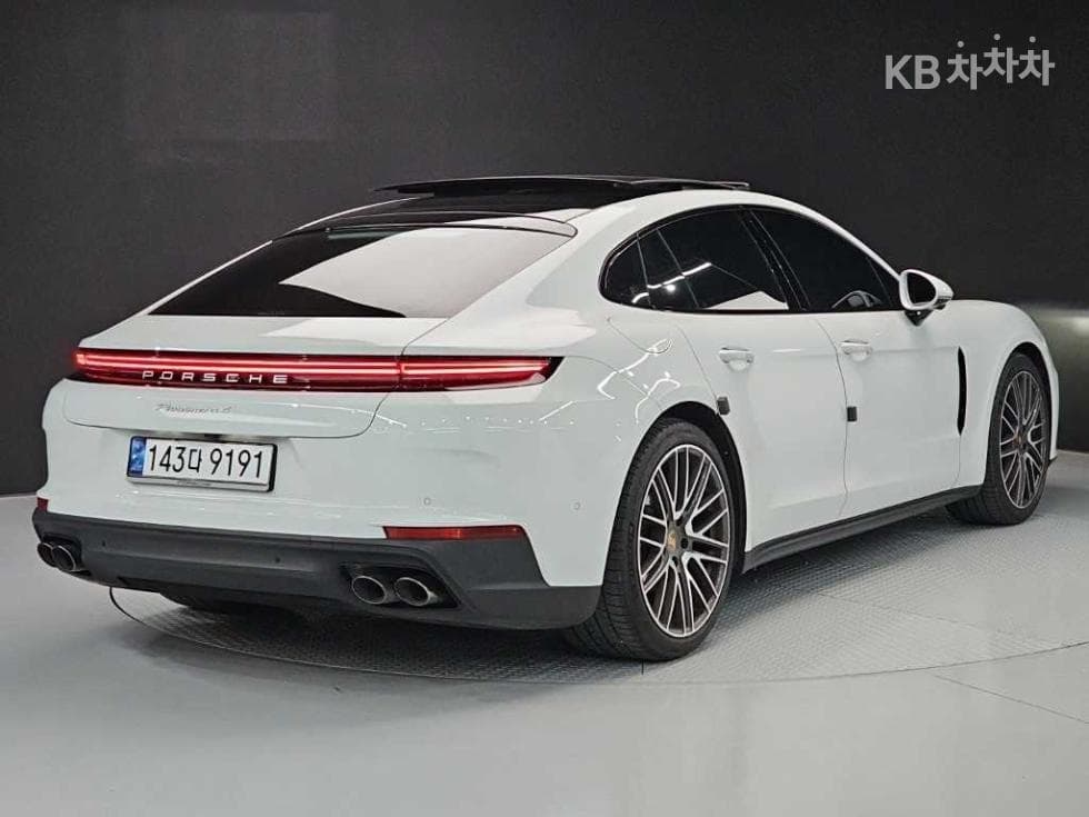 Porsche 파나메라 (972)2.9 4 Стандартен - 4