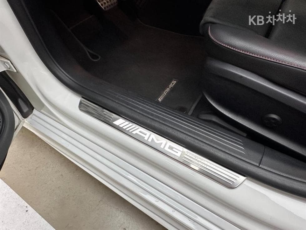 Mercedes-Benz A클래스(W177)AMG A35 4Matic - 18