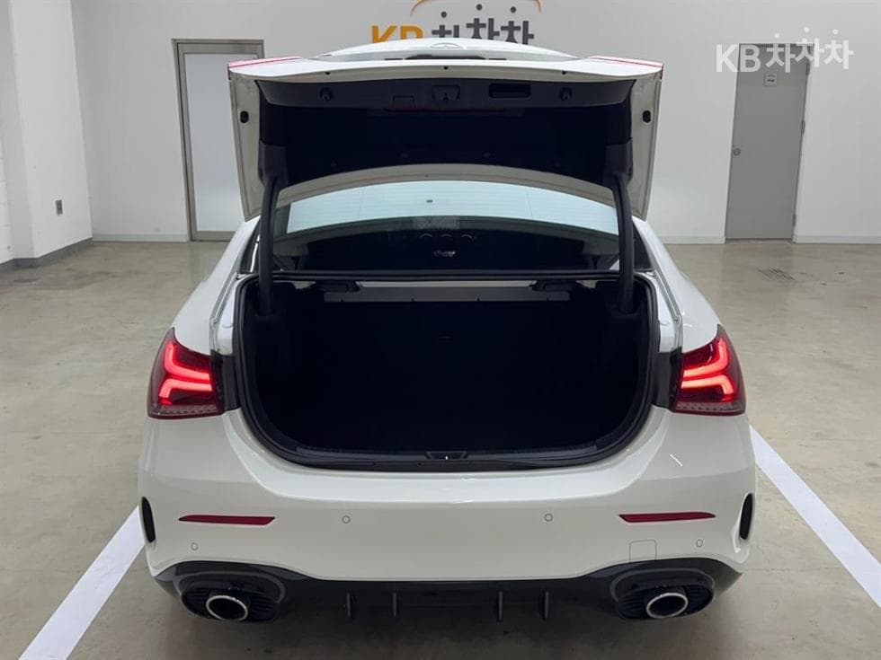 Mercedes-Benz A클래스(W177)AMG A35 4Matic - 19
