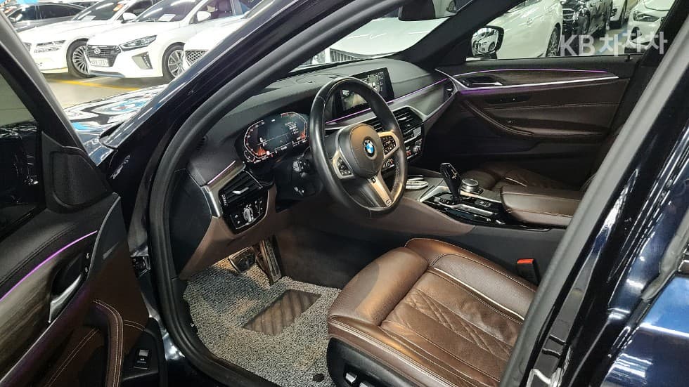 BMW 올New5 Series (G30)530i M Sport Plus - 12