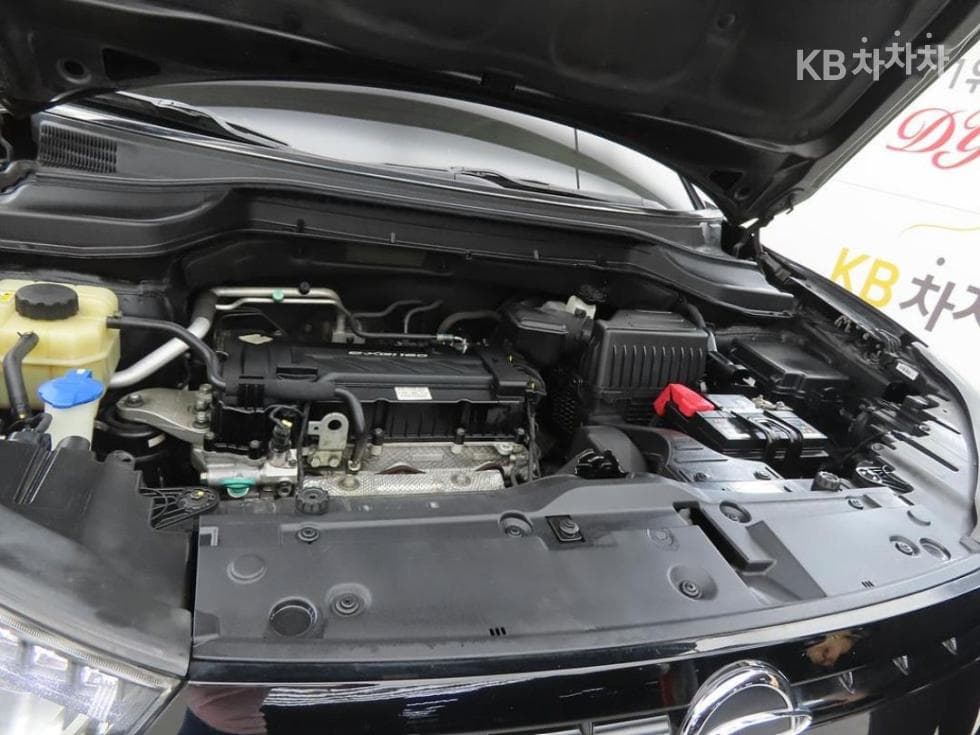 КейДжи Мобилити ТиволиБензин LX Висок клас - 19