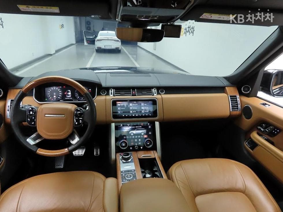 Land Rover New Range Rover4.4 SDV8 Autobiography L405 - 6