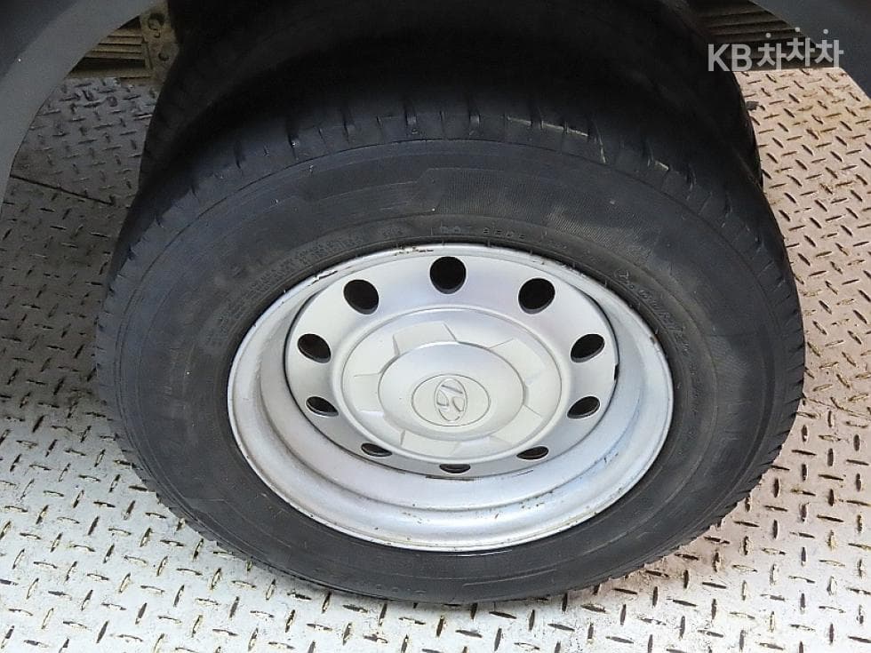 Hyundai Porter 2장축 Double Cab CRDi SUP Standard - 17