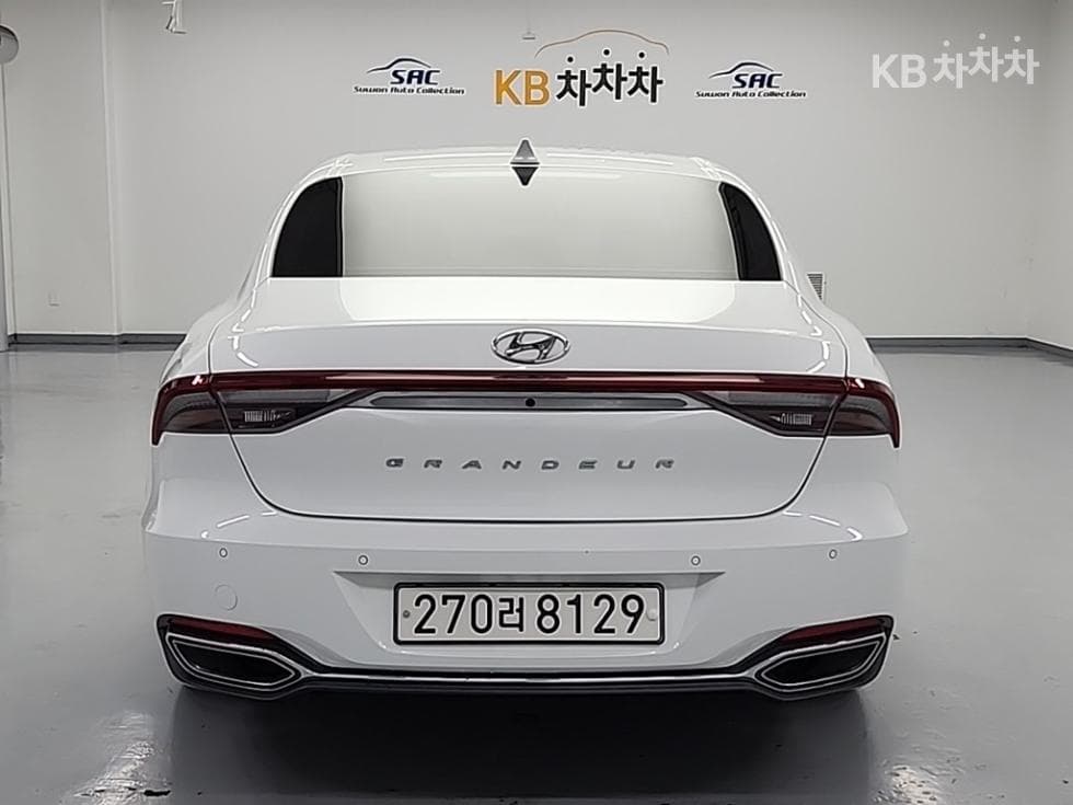 Hyundai The New (facelift) Grandeur (Azera)2.5 Le Blanc - 3