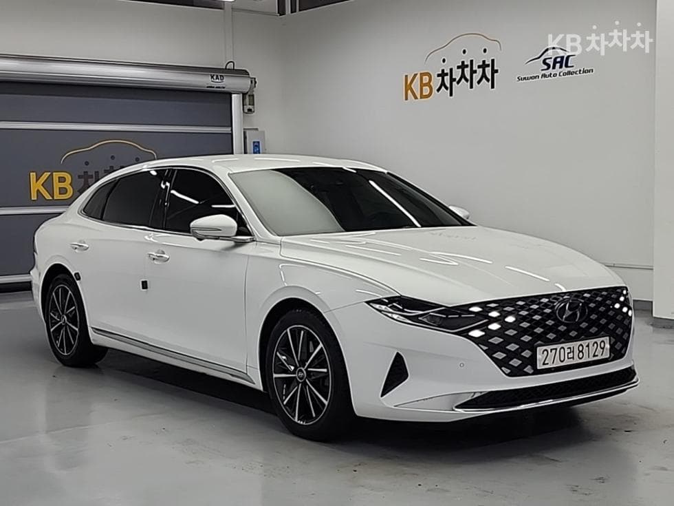 Hyundai The New (facelift) Grandeur (Azera)2.5 Le Blanc - 4