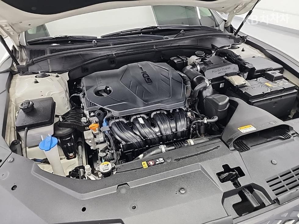 Hyundai The New (facelift) Grandeur (Azera)2.5 Le Blanc - 5