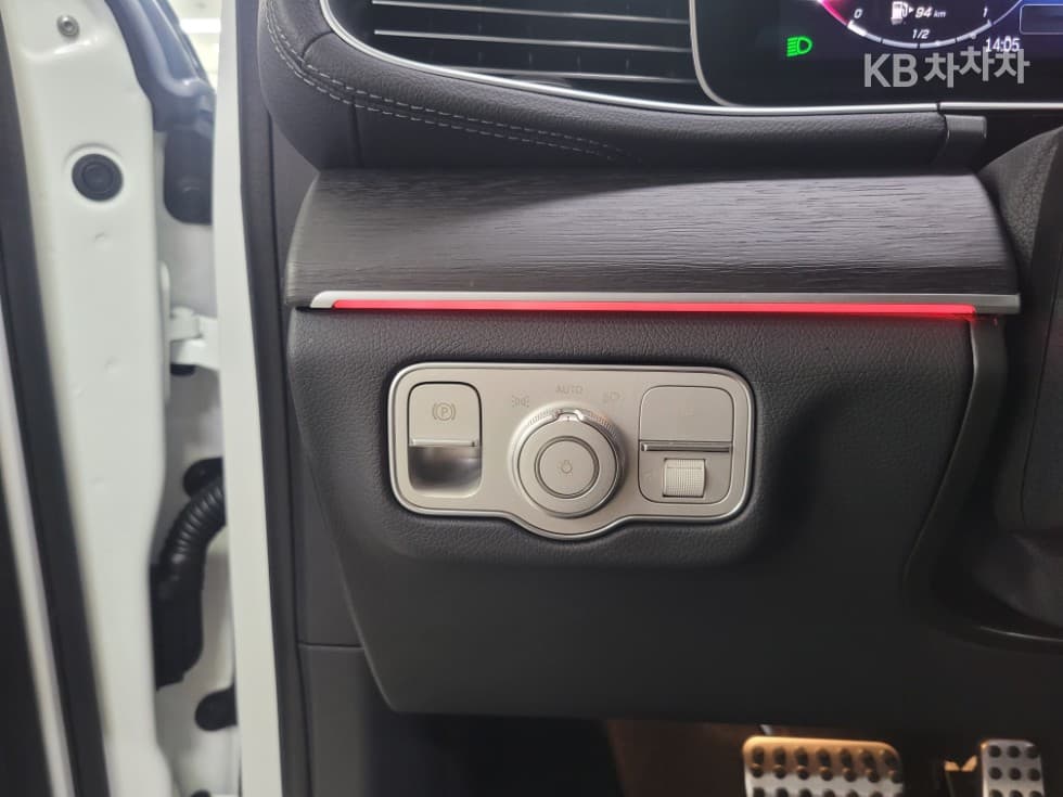 Mercedes-Benz GLE (V167)450 d 4Matic Coupe Standard - 13
