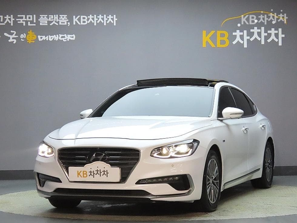 Hyundai Grandeur (Azera)IG Hybrid Exclusive Standard - Image 1