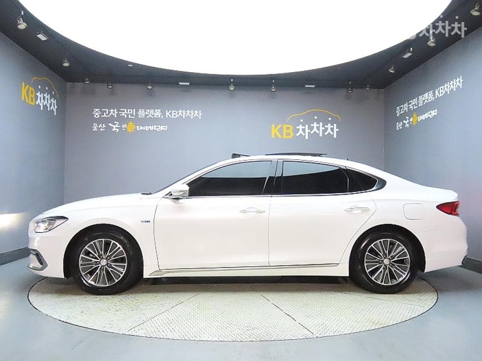 Hyundai Grandeur (Azera)IG HybridExclusive Standard - 5