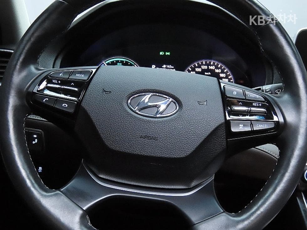 Hyundai Grandeur (Azera)IG HybridExclusive Standard - 17