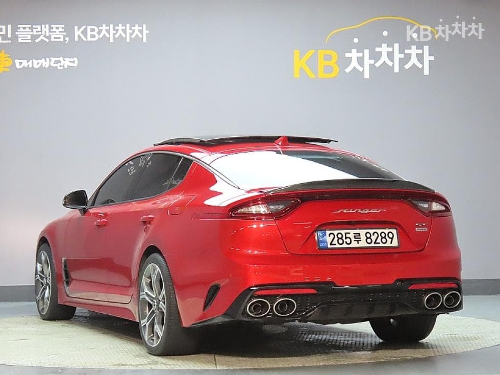 Kia Stinger3.3 Turbo 4WD GT - 4