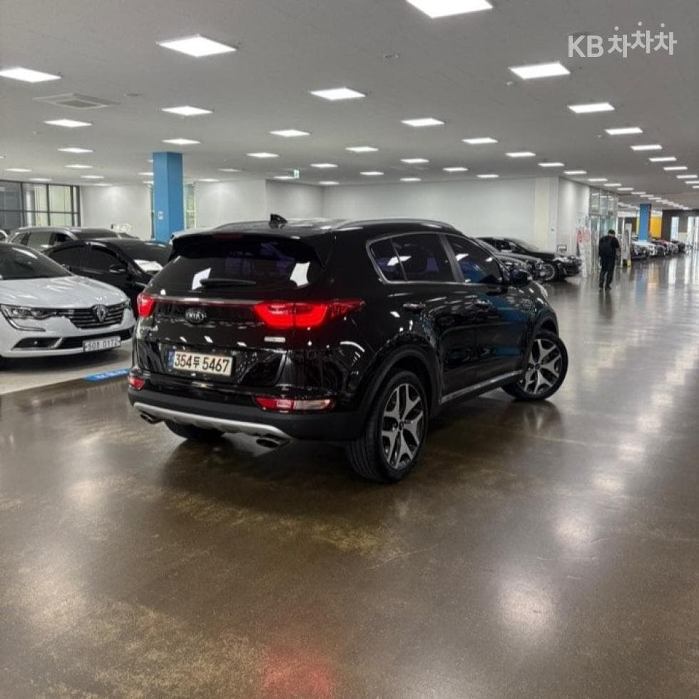 Kia Sportage 4th generationDiesel 2.0 2WD Prestige - 3