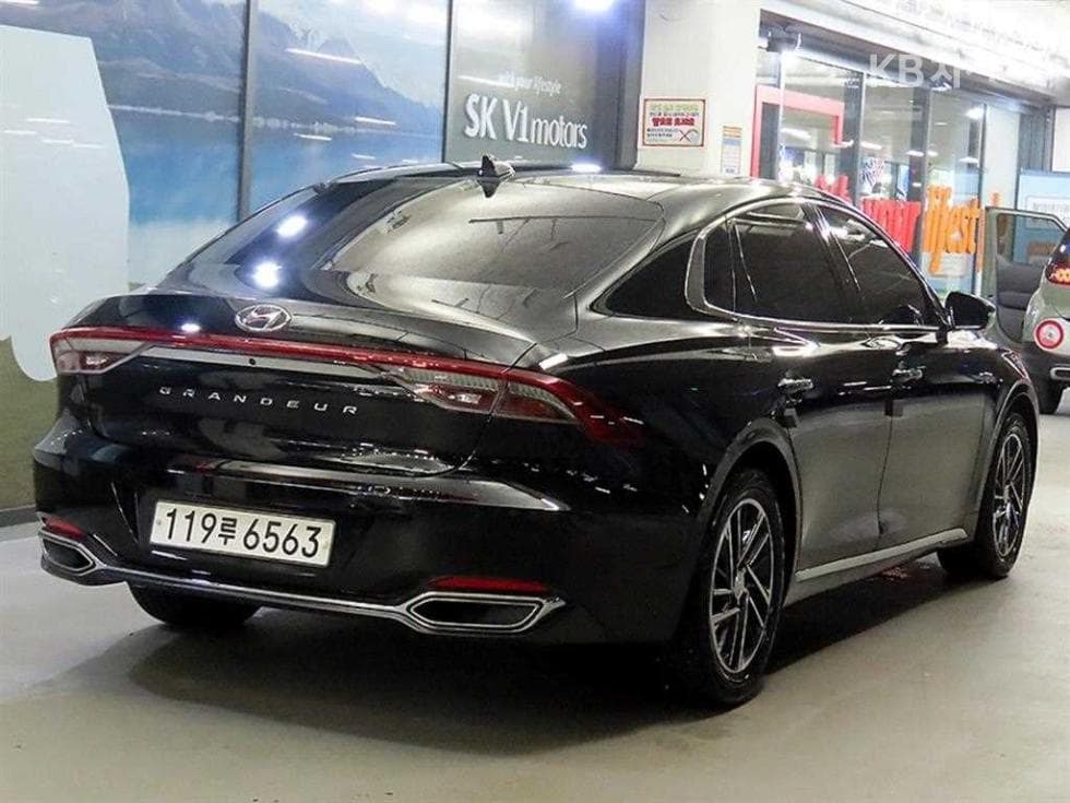 Хюндай The New (фейслифт) Grandeur (Azera)2.5 Premium 초이스 - 4