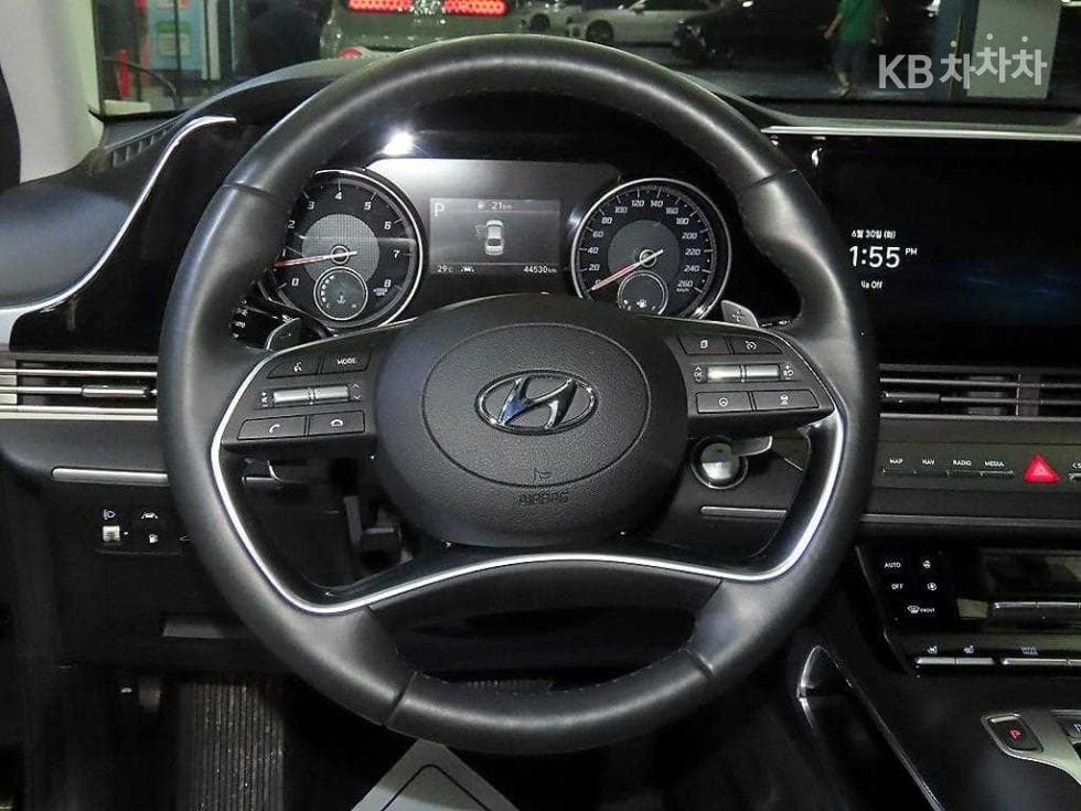 Хюндай The New (фейслифт) Grandeur (Azera)2.5 Premium 초이스 - 8