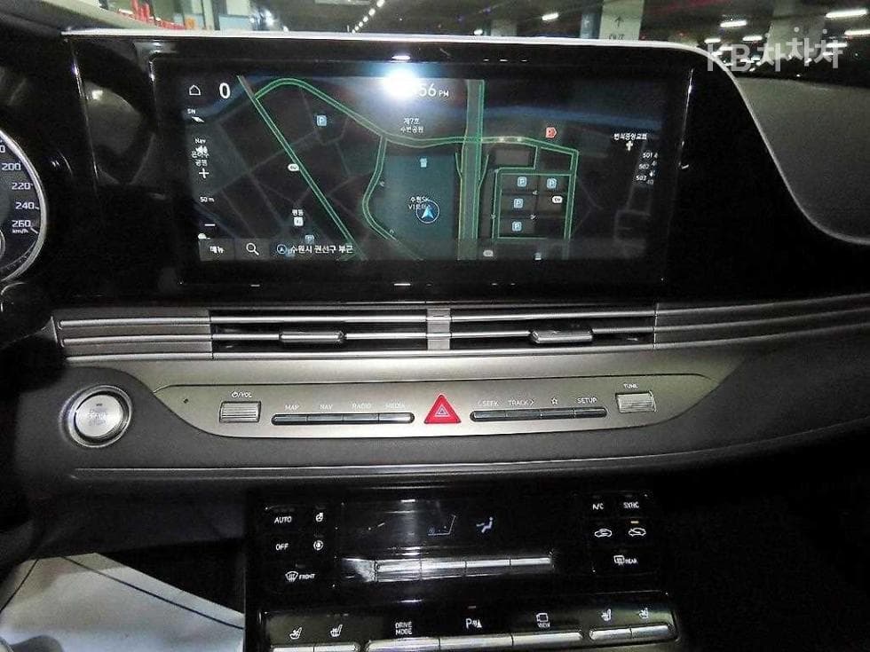 Хюндай The New (фейслифт) Grandeur (Azera)2.5 Premium 초이스 - 11