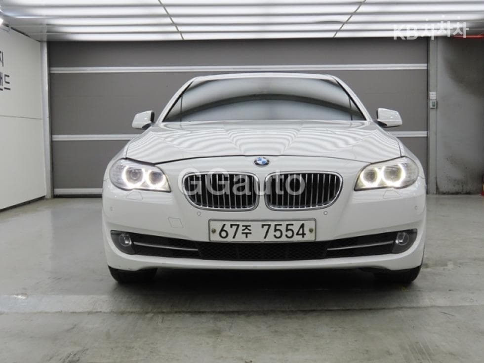 BMW 5 Серия520d - 2