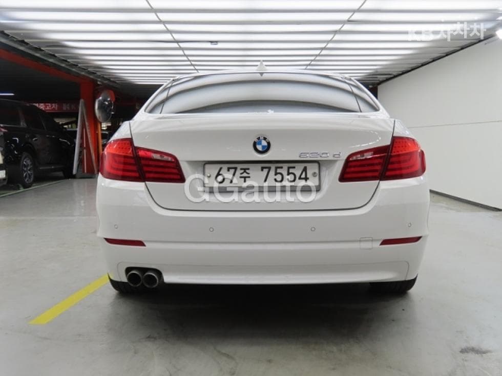 BMW 5 Серия520d - 3