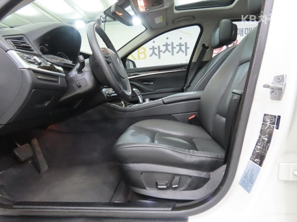 BMW 5 Серия520d - 5