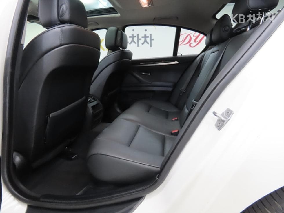 BMW 5 Серия520d - 6