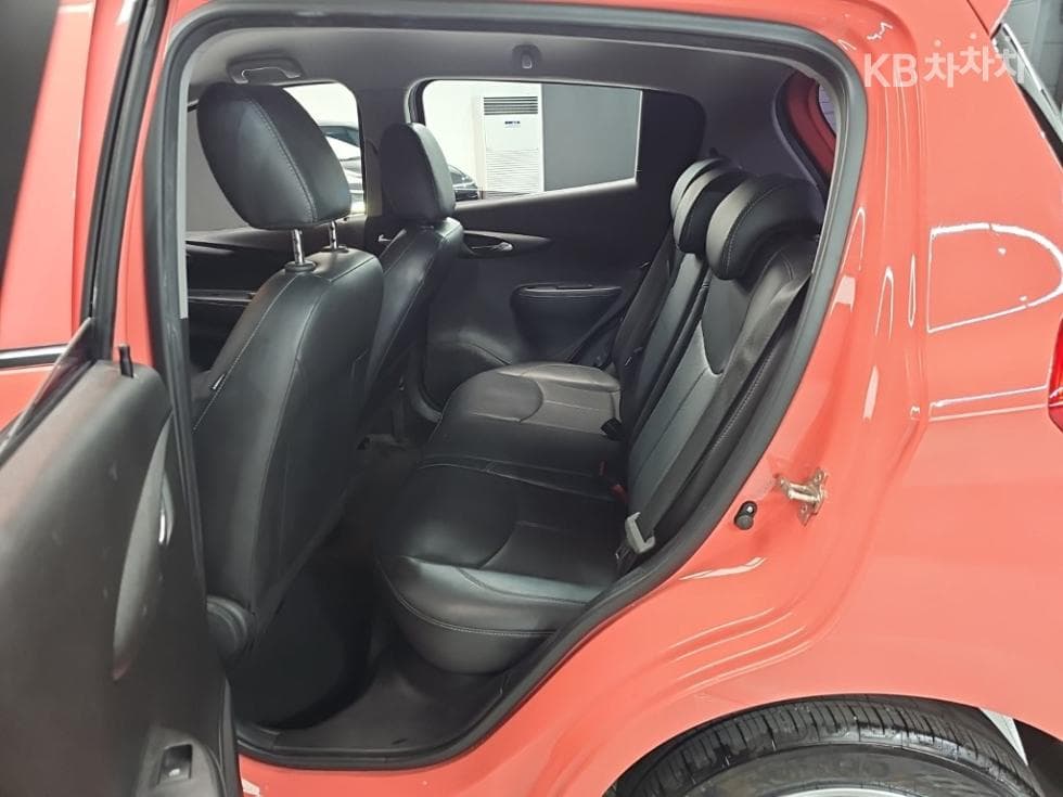 GM Korea The Next SparkLT Plus - 12