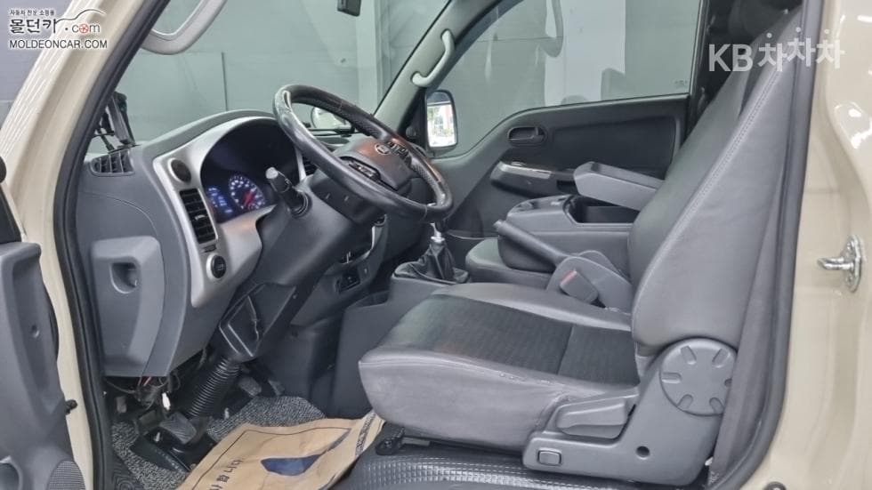 Kia The New (facelift) Bongo 3 (light truck)1.2Ton 표준캡 Extra Long 2WD GL - 5