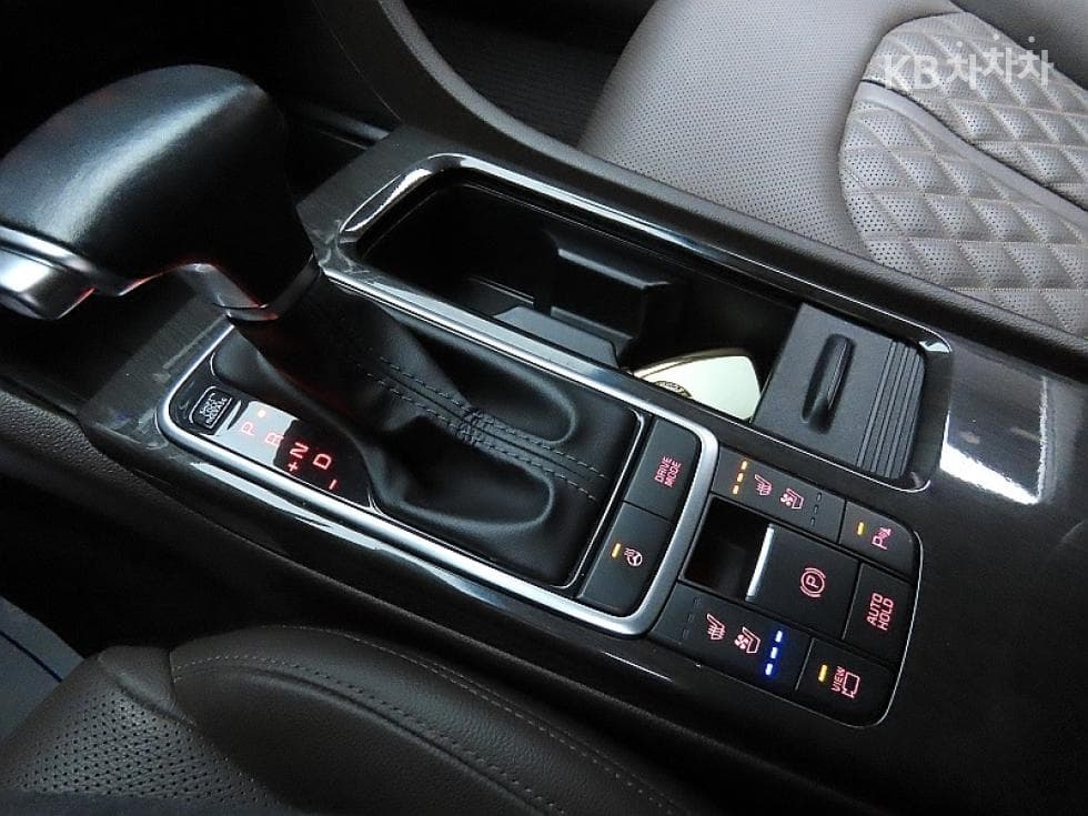 Kia The New (facelift) K5 Second generation2.0 Gasoline Seater텔리전트 - 9