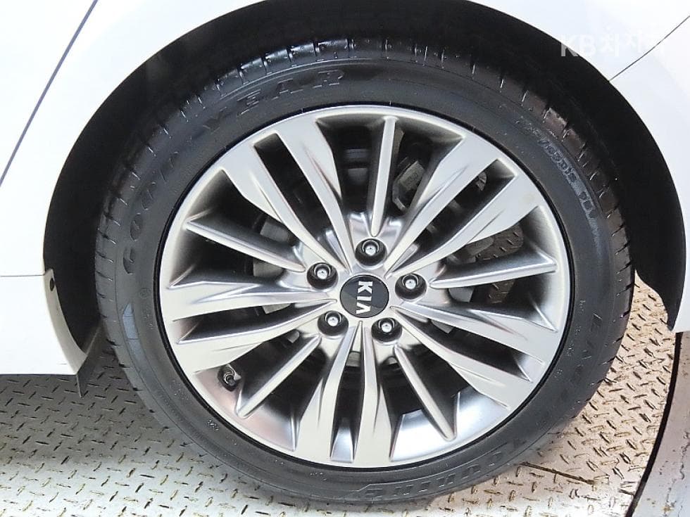 Kia The New (facelift) K5 Second generation2.0 Gasoline Seater텔리전트 - 20