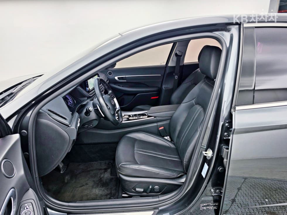 Hyundai Sonata (DN8)2.0 Premium Plus - 5