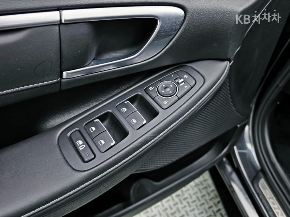 Hyundai Sonata (DN8)2.0 Premium Plus - 13