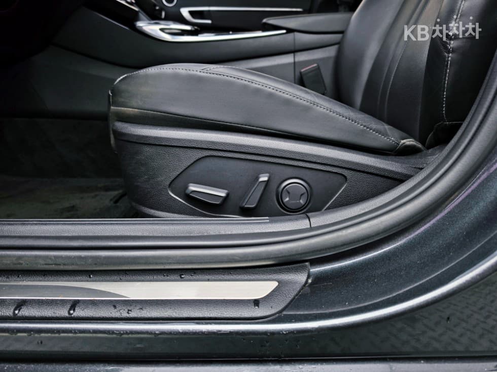 Hyundai Sonata (DN8)2.0 Premium Plus - 14
