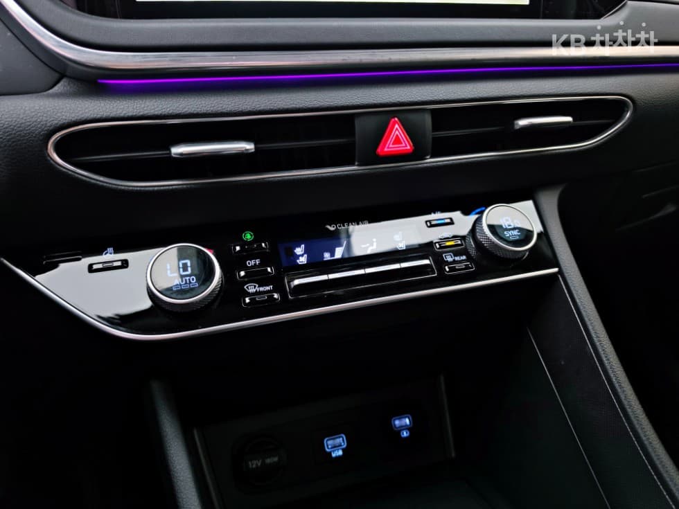 Hyundai Sonata (DN8)2.0 Premium Plus - 17