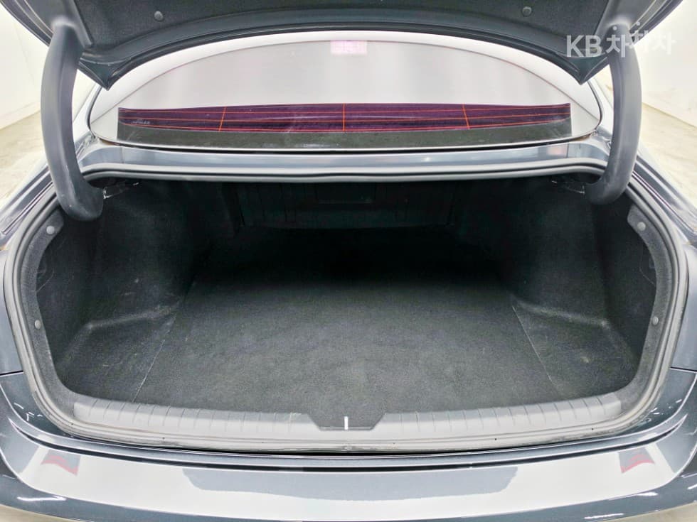 Hyundai Sonata (DN8)2.0 Premium Plus - 21