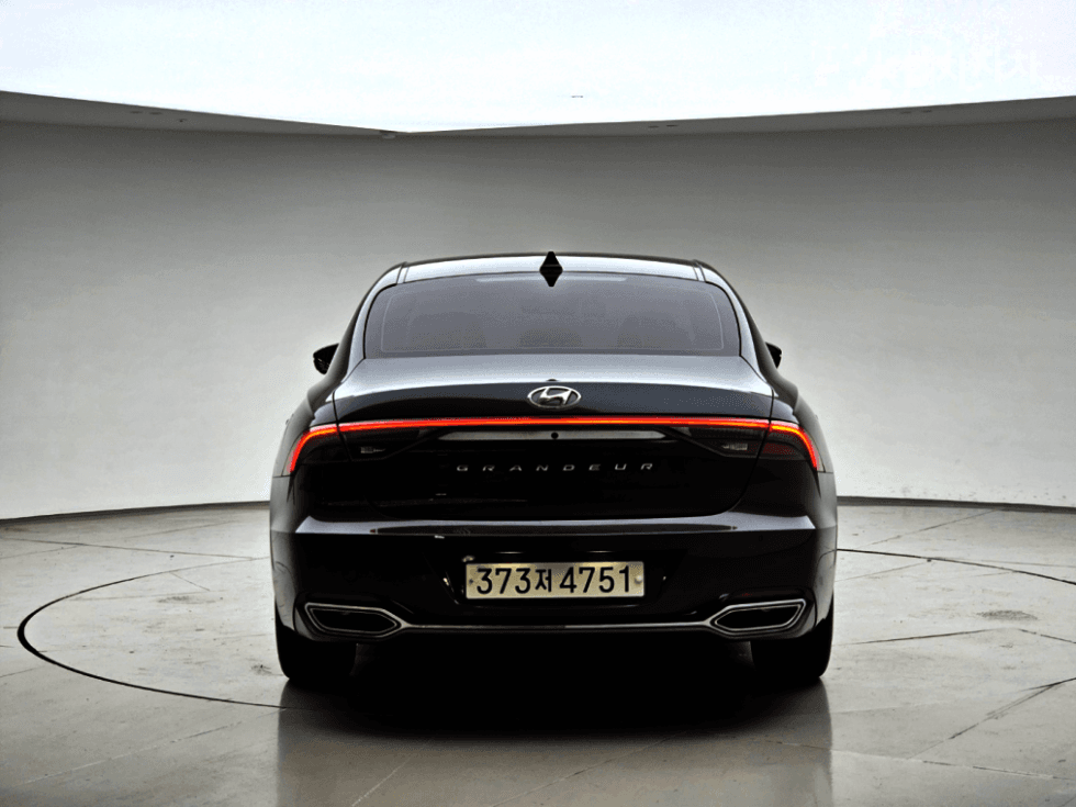 Hyundai The New (facelift) Grandeur (Azera)2.5 Premium 초이스 - 4