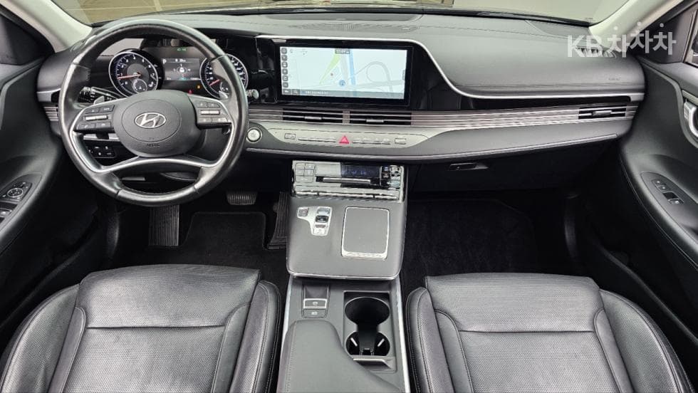 Hyundai The New (facelift) Grandeur (Azera)2.5 Premium 초이스 - 5