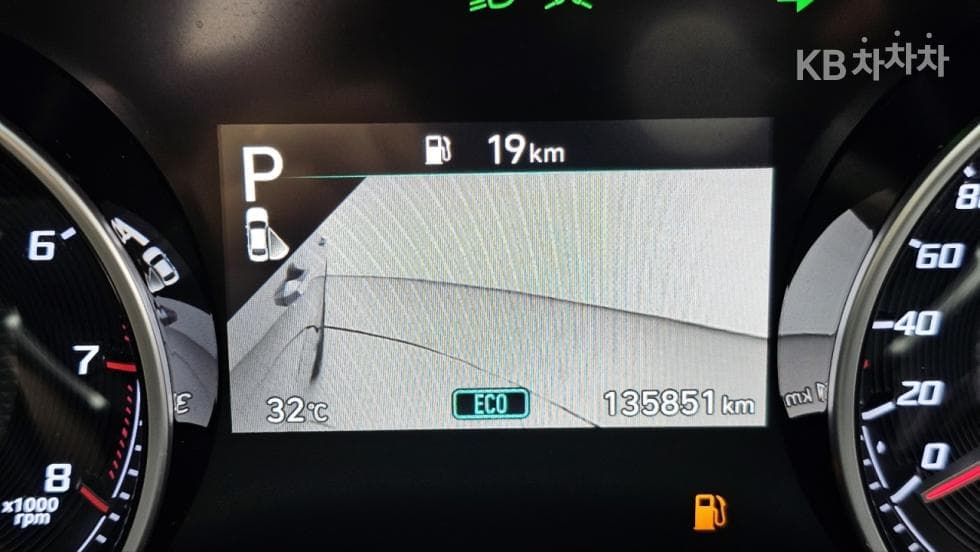 Hyundai The New (facelift) Grandeur (Azera)2.5 Premium 초이스 - 8