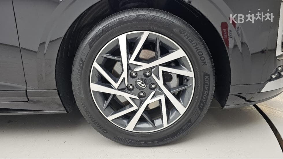 Hyundai The All New Grandeur (Azera)2.5L gasoline 2WD Premium - 6