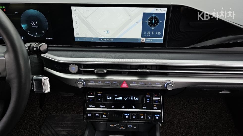 Hyundai The All New Grandeur (Azera)2.5L gasoline 2WD Premium - 17