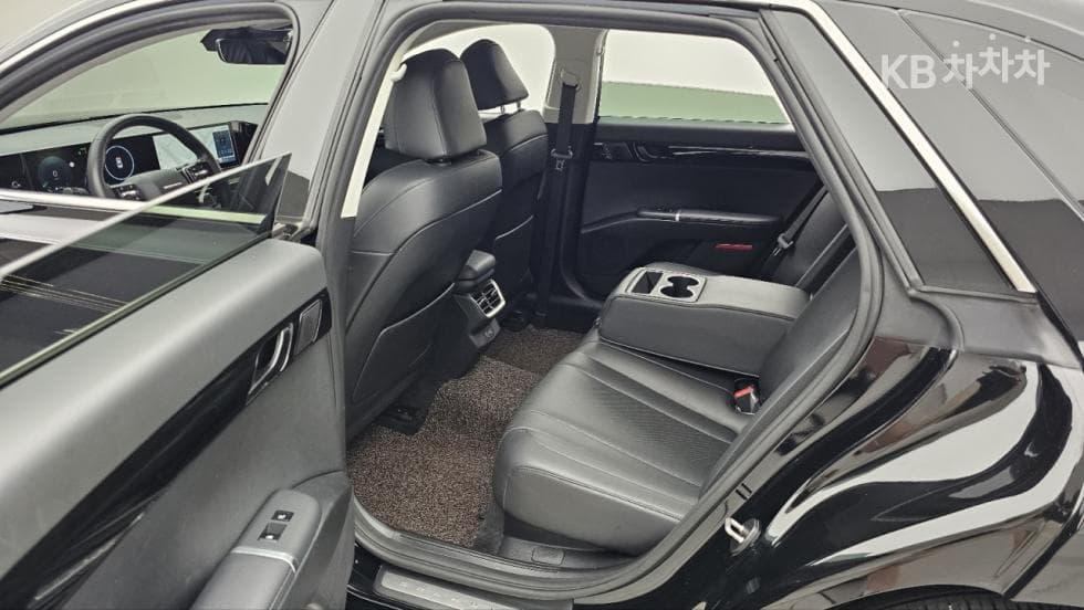 Hyundai The All New Grandeur (Azera)2.5L gasoline 2WD Premium - 23